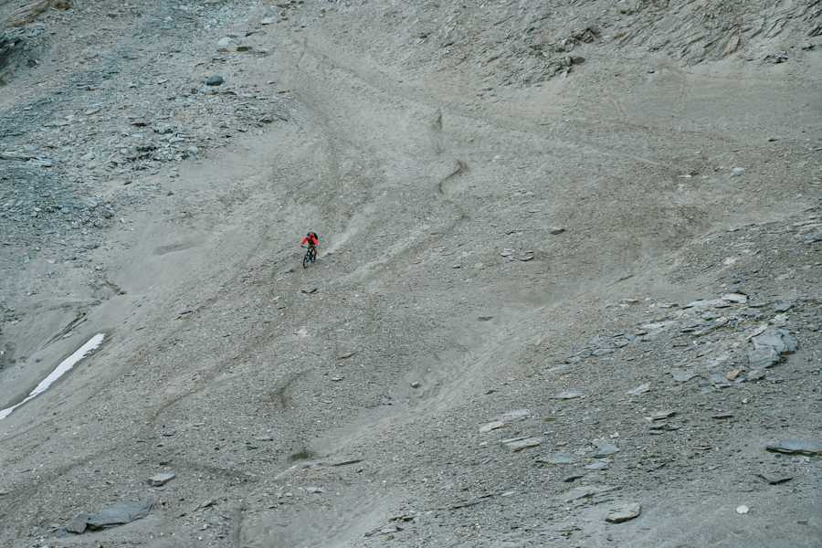 Fast wie eine Schottergrube, nur eben auf 3.000m.