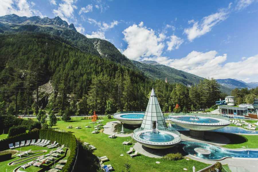 Aqua Dome Tirol Therme Längenfeld