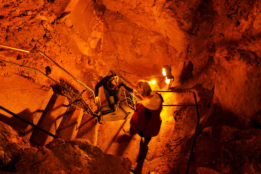 Höhlenwandern auf der Schwäbischen Alb: In der Laichinger Tiefenhöhle