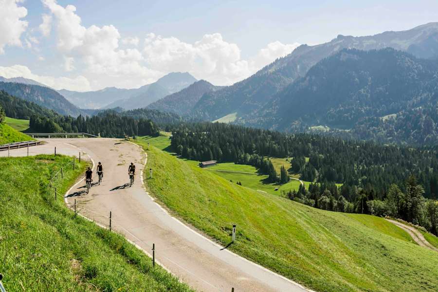 Steil Abfahrt hinunter nach Hittisau