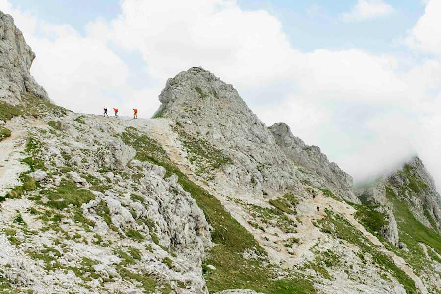 Wanderer am Peitlerkofel