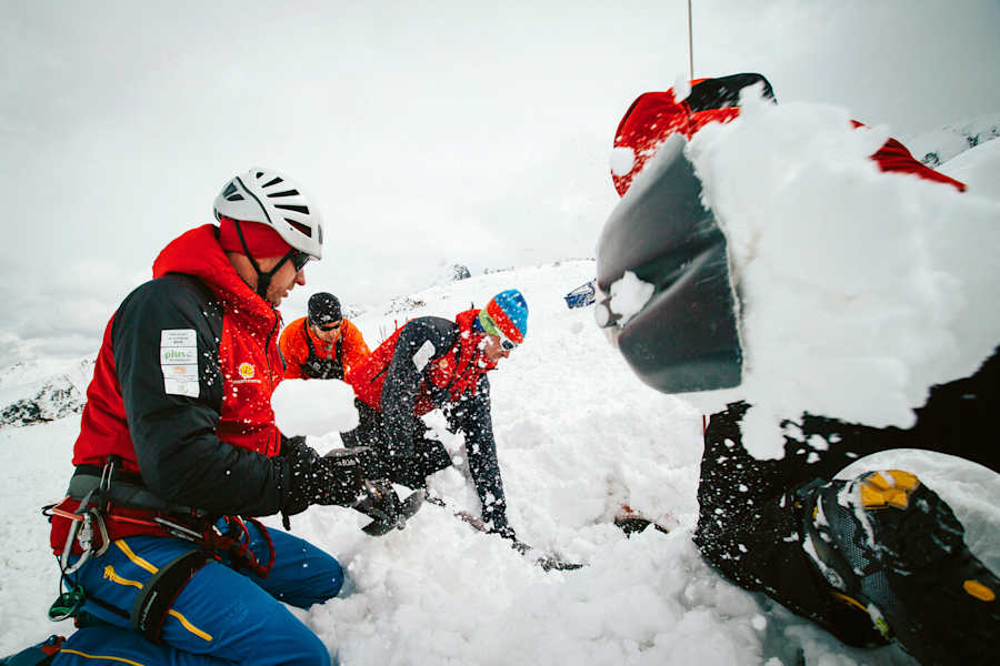 Bergretter im Winter-Einsatz