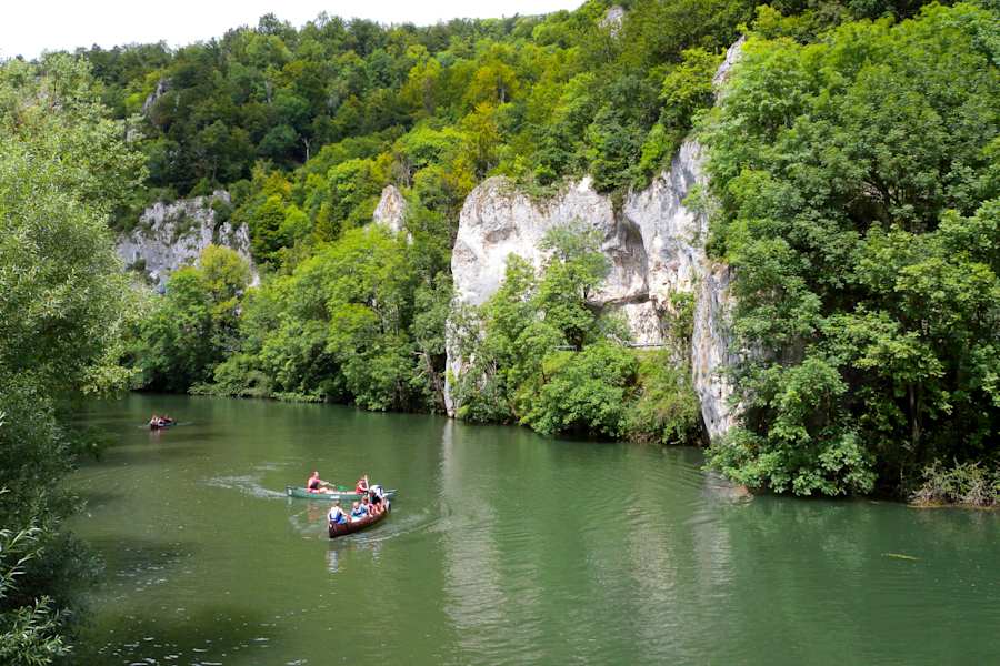 Paddler im Naturpark Obere Donau (Baden-Württemberg)