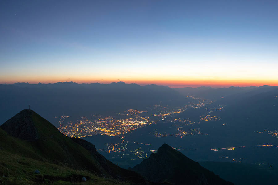 Sonnenaufgang über Innsbruck