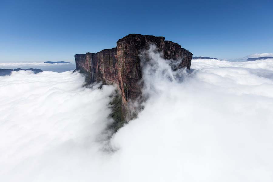 Der Mount Roraima im Dreiländereck zwischen Venezuela, Brasilien und Guyana