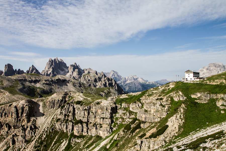 Blick auf die Auronzohütte