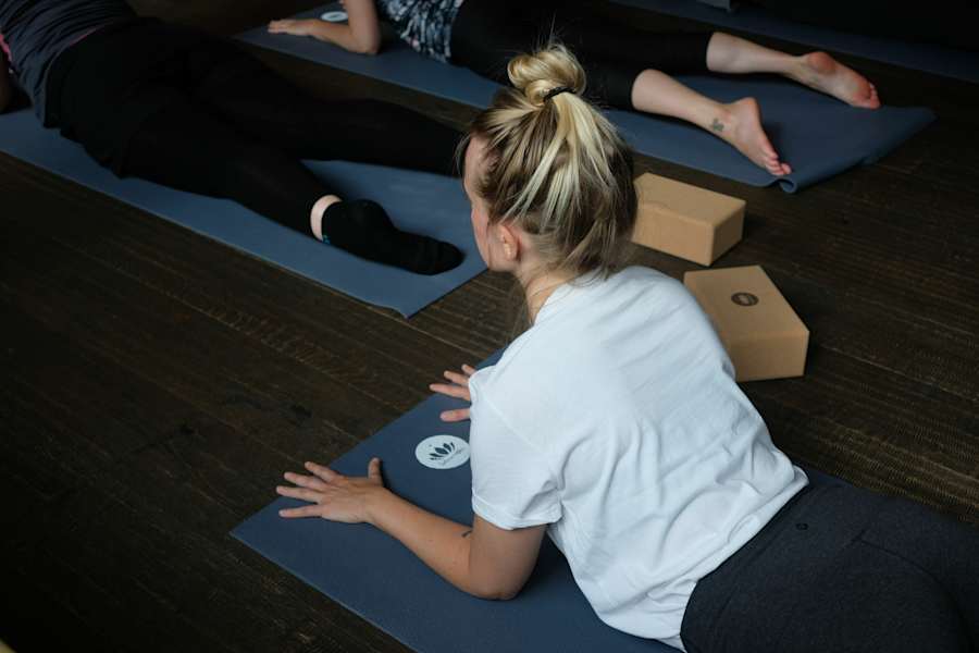 Farbenfroh und funktional: Trinkflasche von Klean Kanteen. 