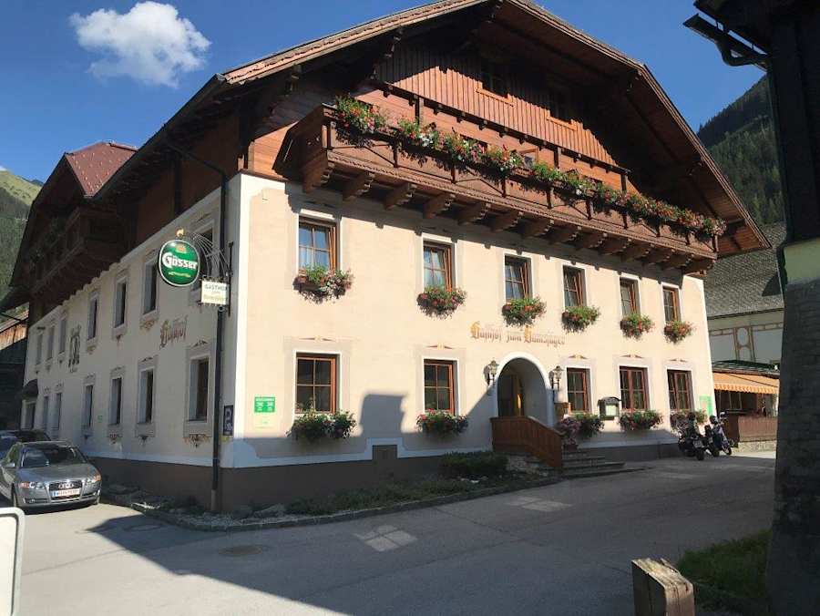 Zum Gamsjäger Aussen