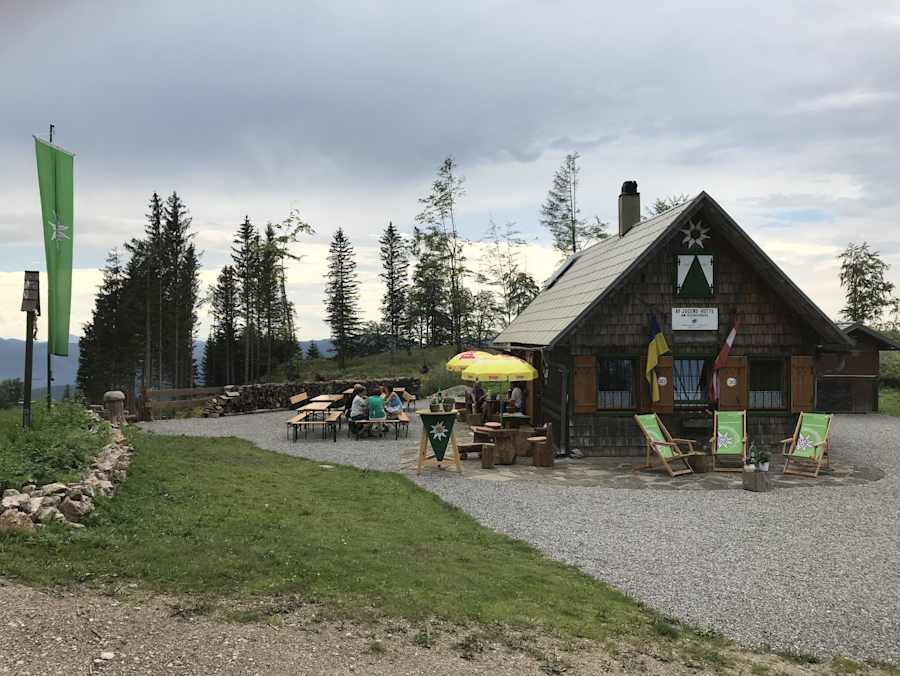 Die Steinhofberghütte