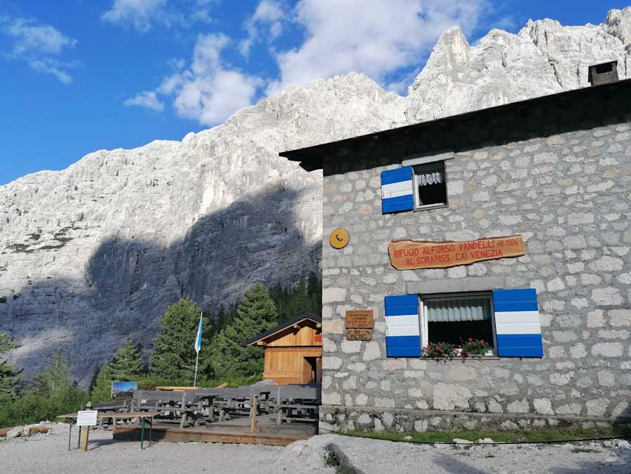 Rifugio Vandelli in der Sorapisgruppe