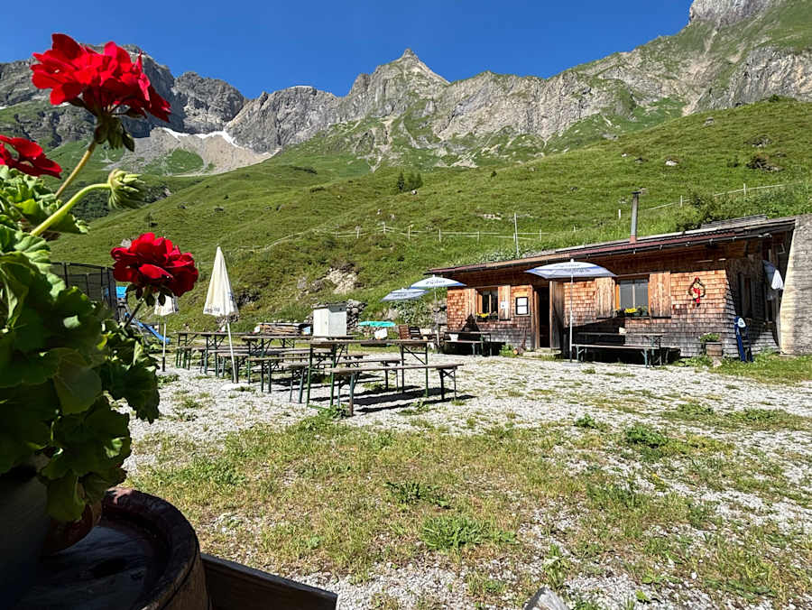 Die kleine Baumgartalm in den Lechtaler Alpen