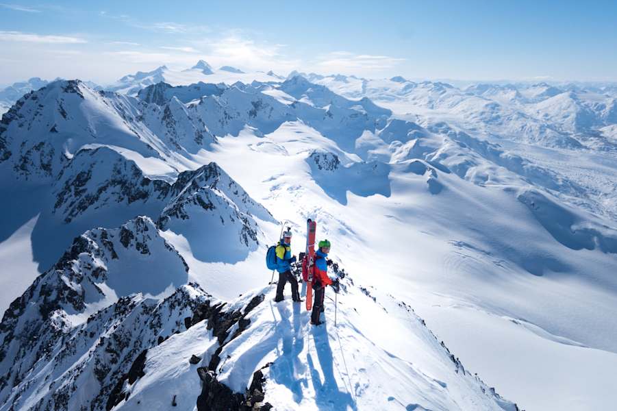 Skitouren Alaska Flugzeug Guschlbauer Bergwelten