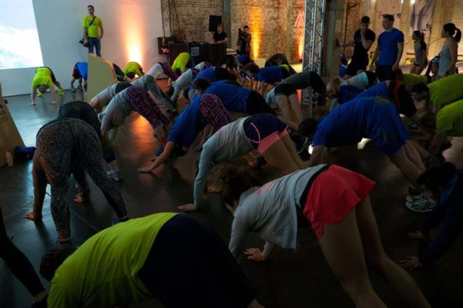 Kollektives Training in den Studio Spaces