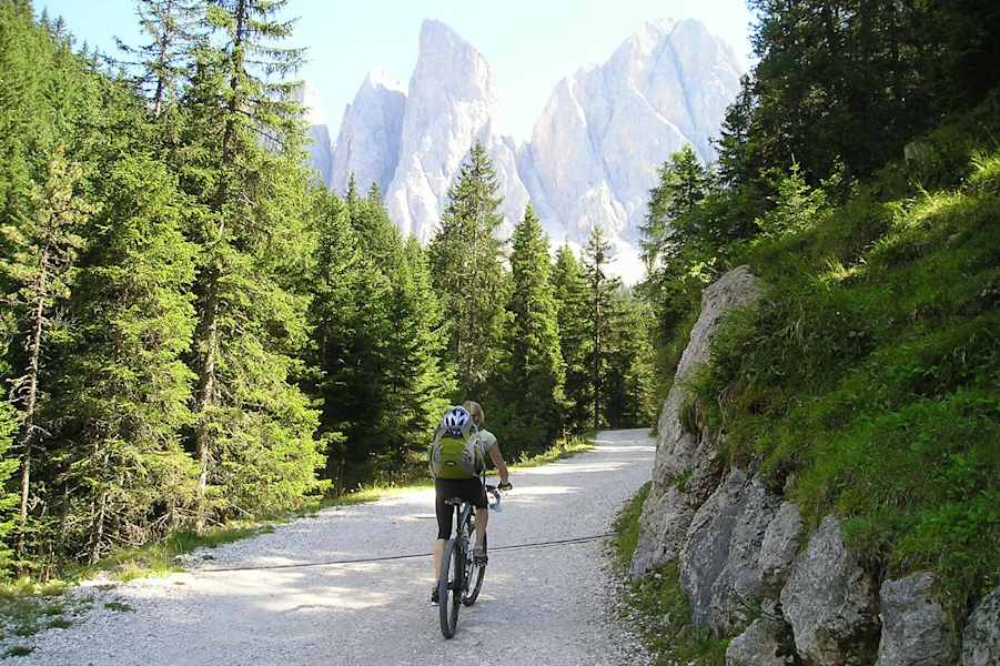 Richtiges Bergauffahren mit dem E-Bike