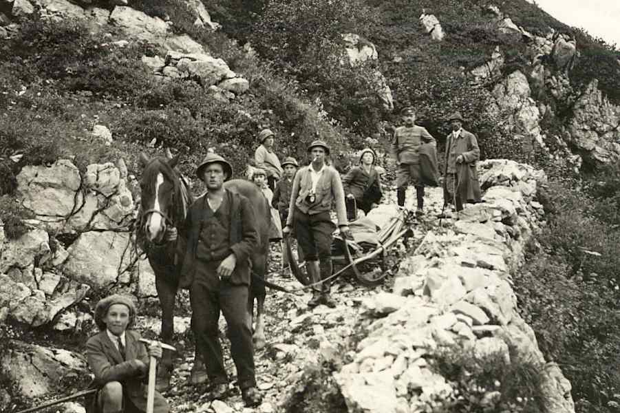 Gütertransport: Saumpfad