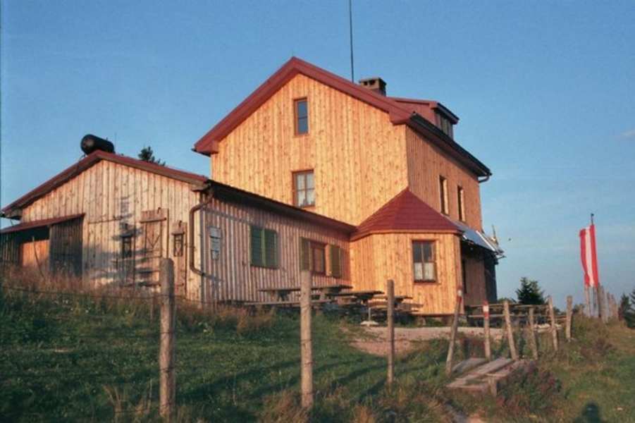 Die Julius-Seitner-Hütte in Niederösterreich