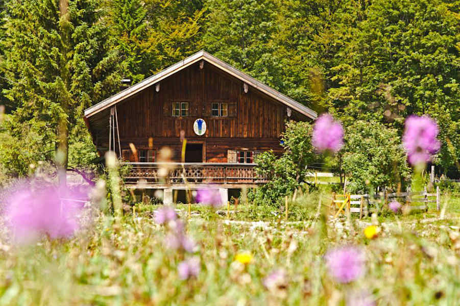 Die Kloaschaualm in den Bayerischen Voralpen (Deutschland)