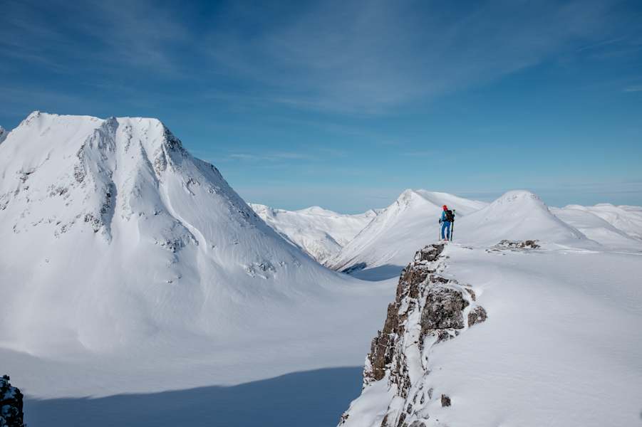 Omvegen till Helvetestinden