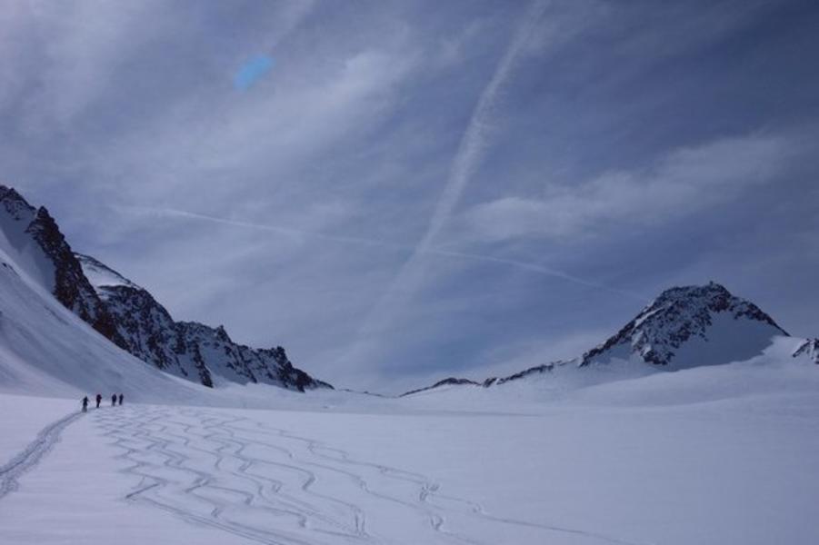 Blick zurück: Die Fineilspitze vom Hochjochferner aus gesehen
