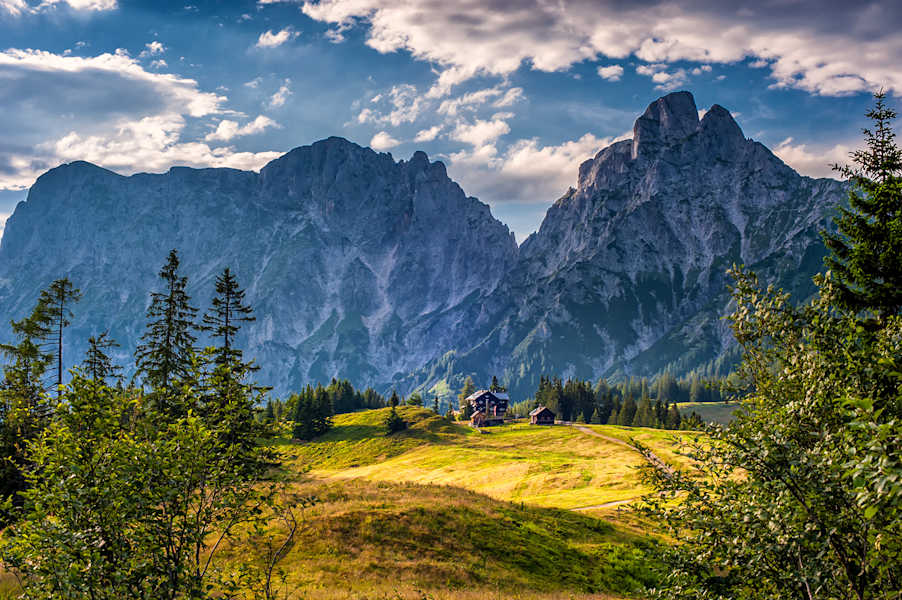 So schön liegt die Mödlinger Hütte