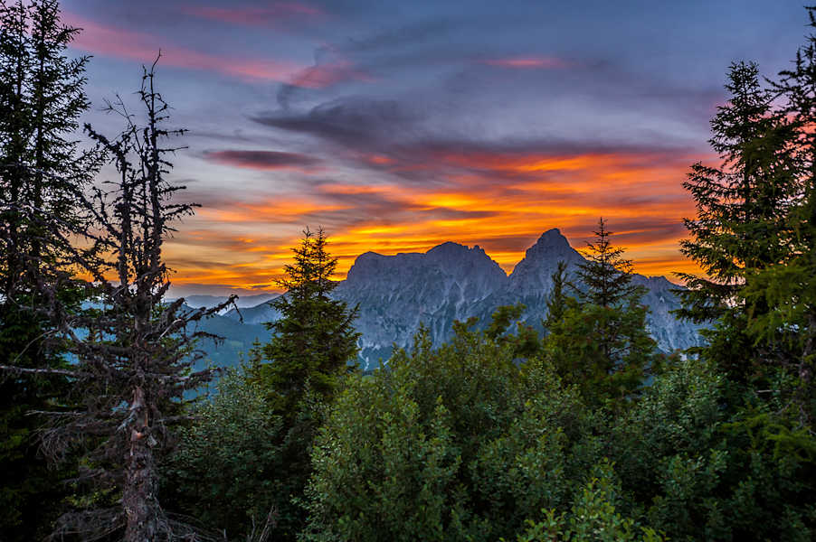 Admonter Kalbling, Sparafeld, Reichenstein und Totenköpfl vom Spielkogel aus fotografiert