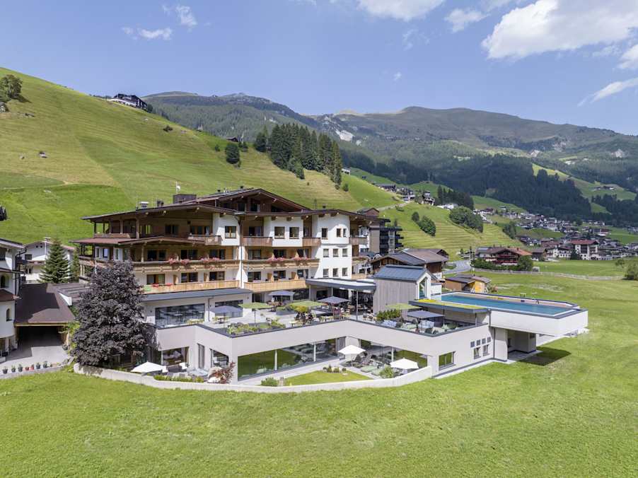 Natur- & Wanderhotel Tuxertal