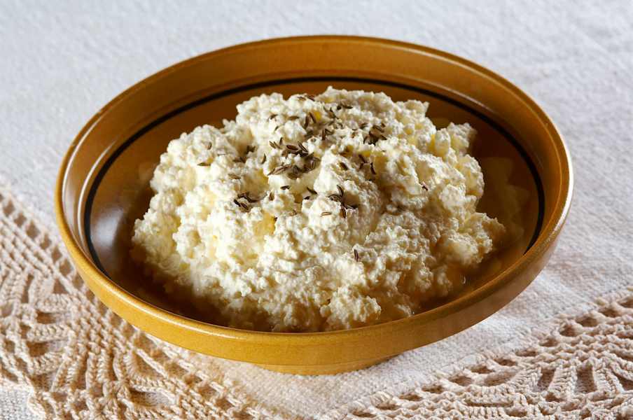 Lokale Köstlichkeiten, wie etwa Mohot, sollte man versuchen.