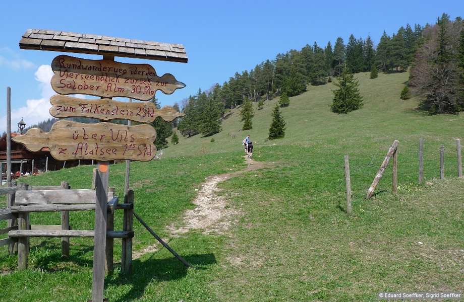 Soloberalm - Beginn und Ende des Vier-Seen-Blick-Rundweges.