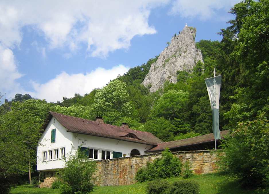 Das Ebinger Haus ist eine Selbstversorger Hütte im oberen Donautal.