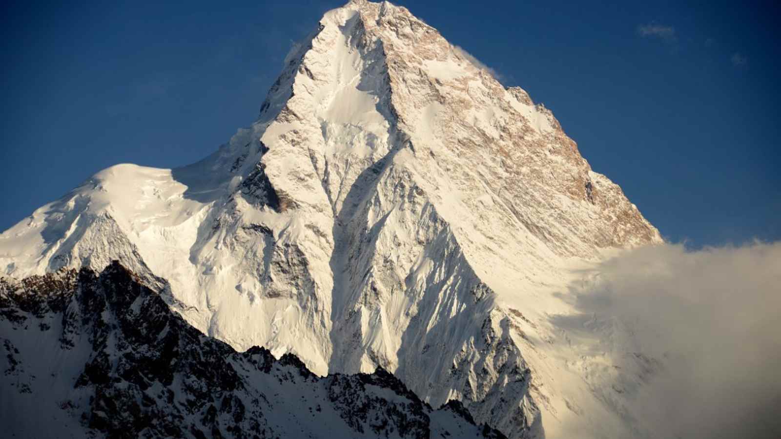 Der K2 im Karakorum, von Norden