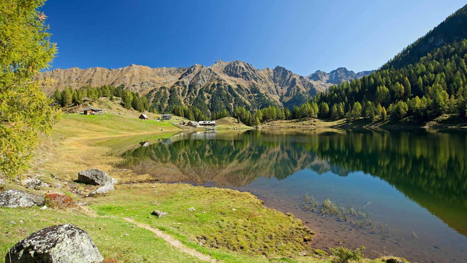 Der Duisitzkarsee in den Niederen Tauern