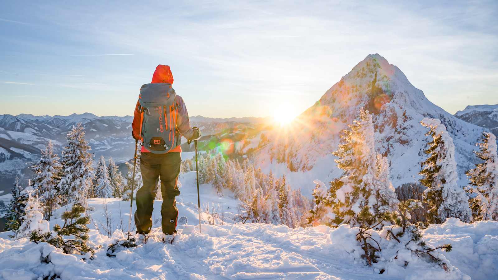 Skitourengeher am Weg rund ums Karleck