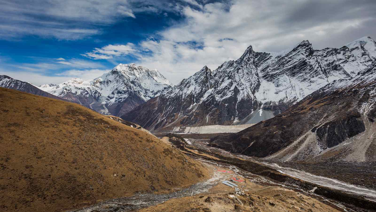 Manaslu Circuit Trek in Nepal