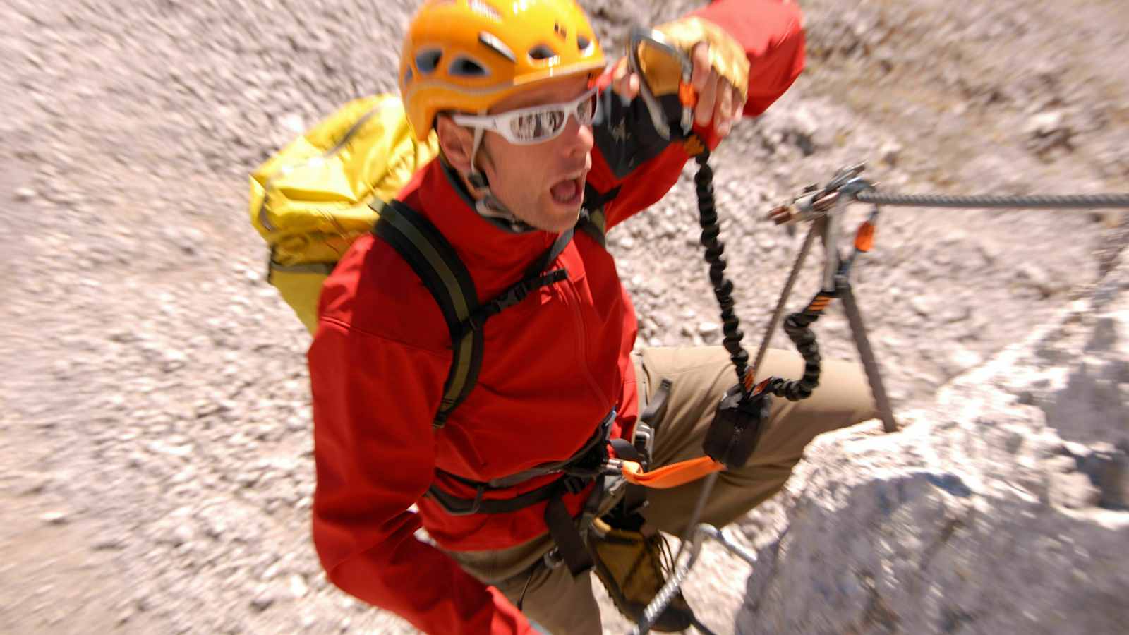 Krafteinwirkung: Sturz am Klettersteig