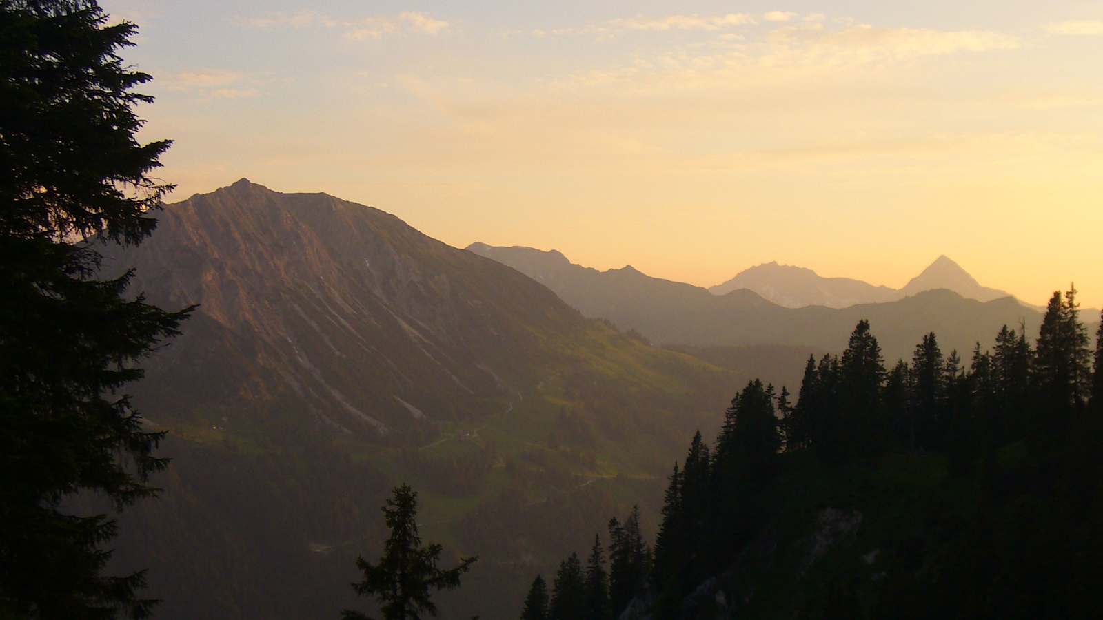 Abendstimmung: Krinnenspitze in den Allgäuer Alpen