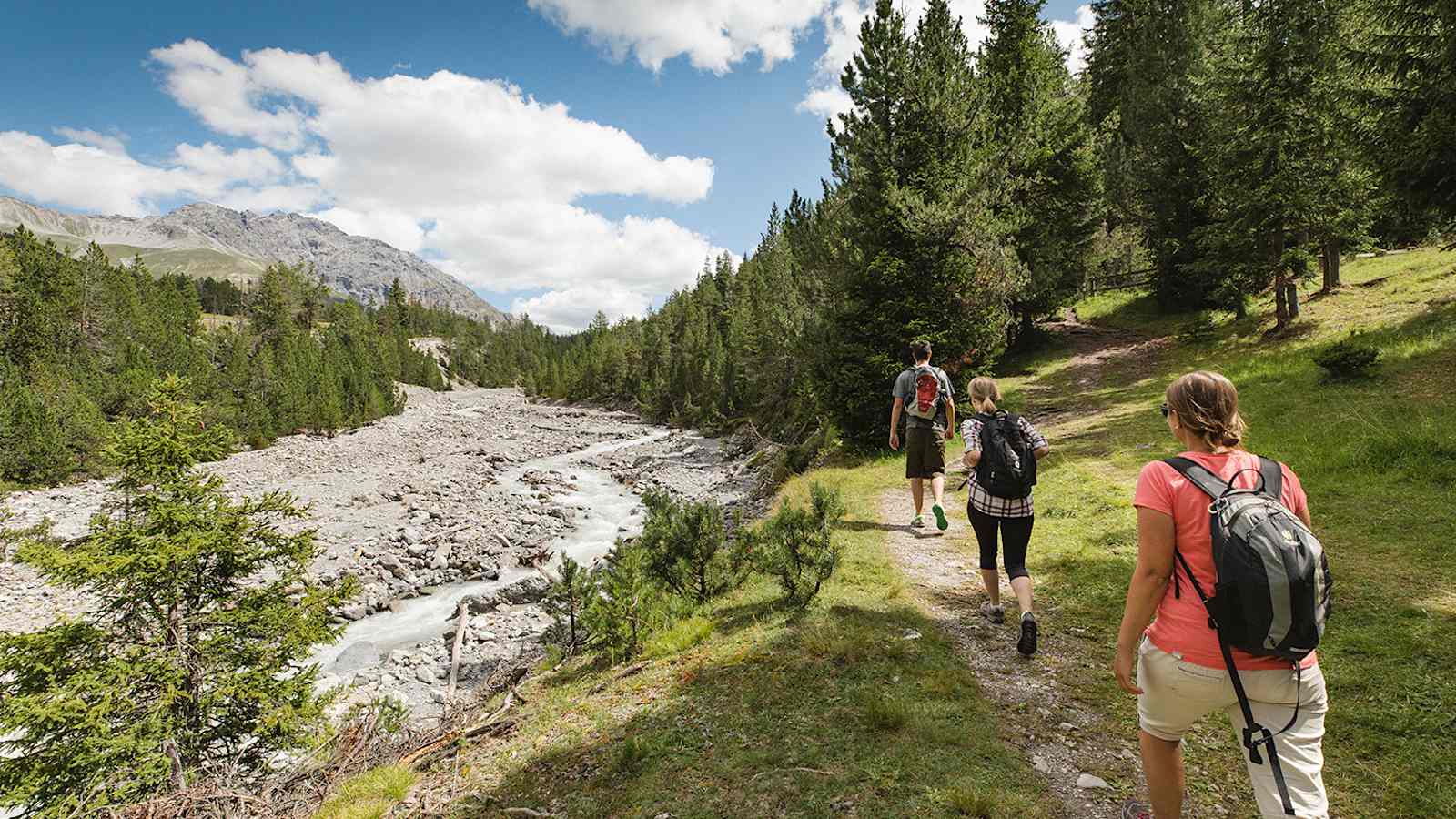 Unterwegs im Schweizerischen Nationalpark 