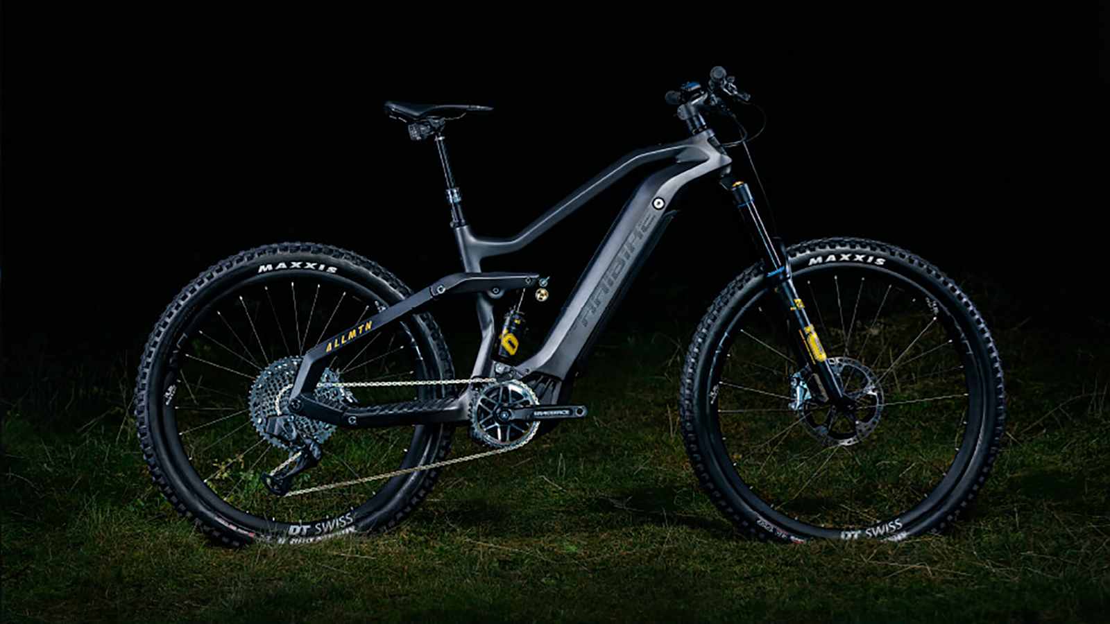 Die Haibike AllMtn Special Edition würdigt das 10 jährige Jubiläum des deutschen Bike-Spezialisten Haibike.