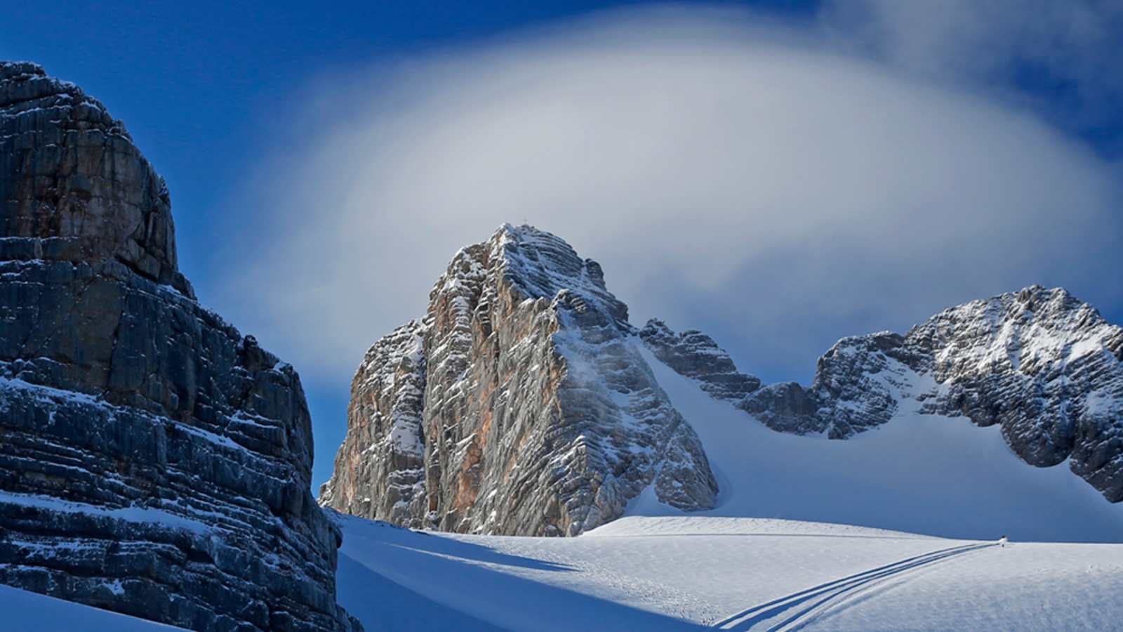 Wetterregel: Berg mit Hut