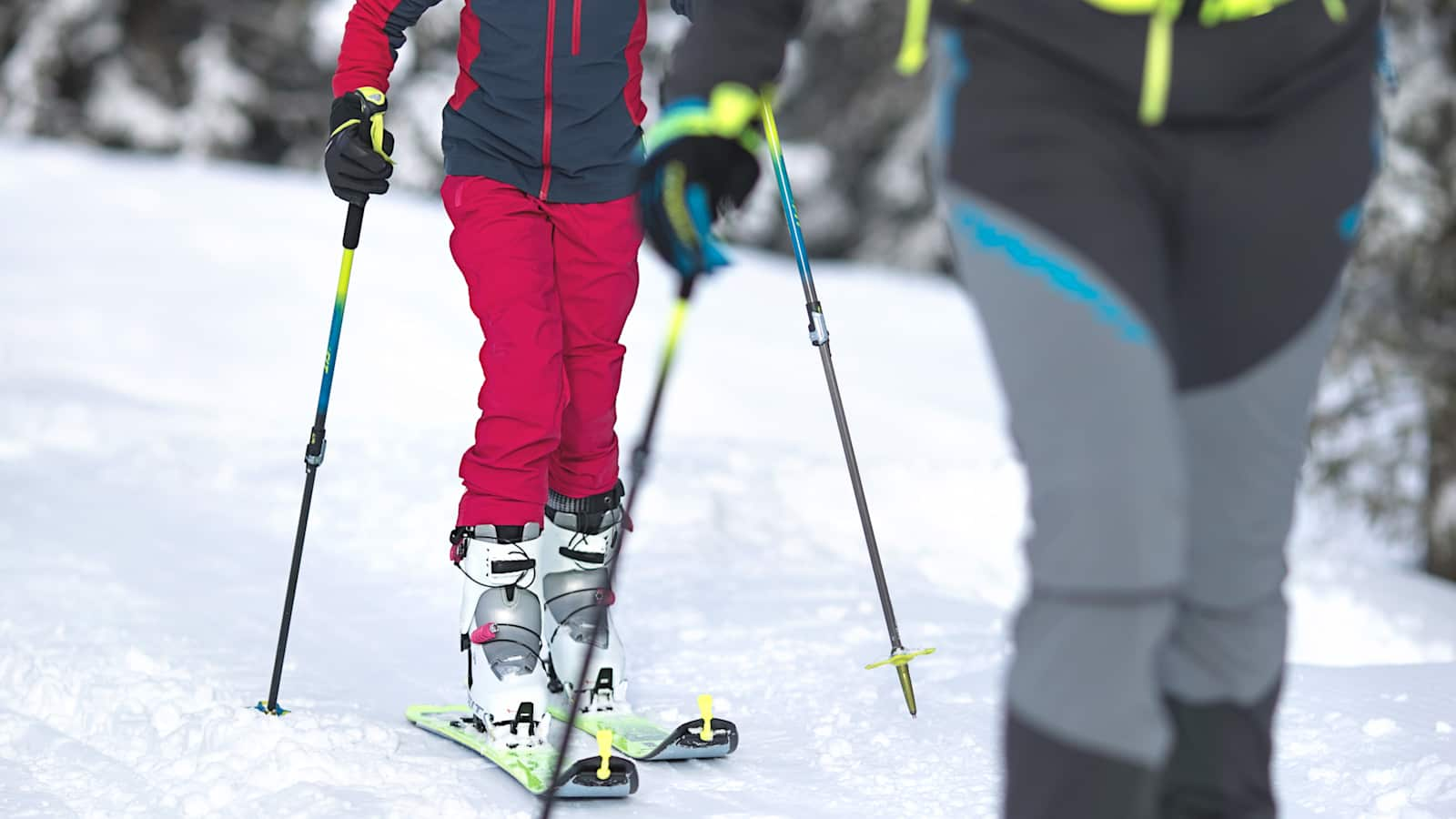 Auch für die jungen Skitourengeher gibt es mittlerweile die passende Ausrüstung.