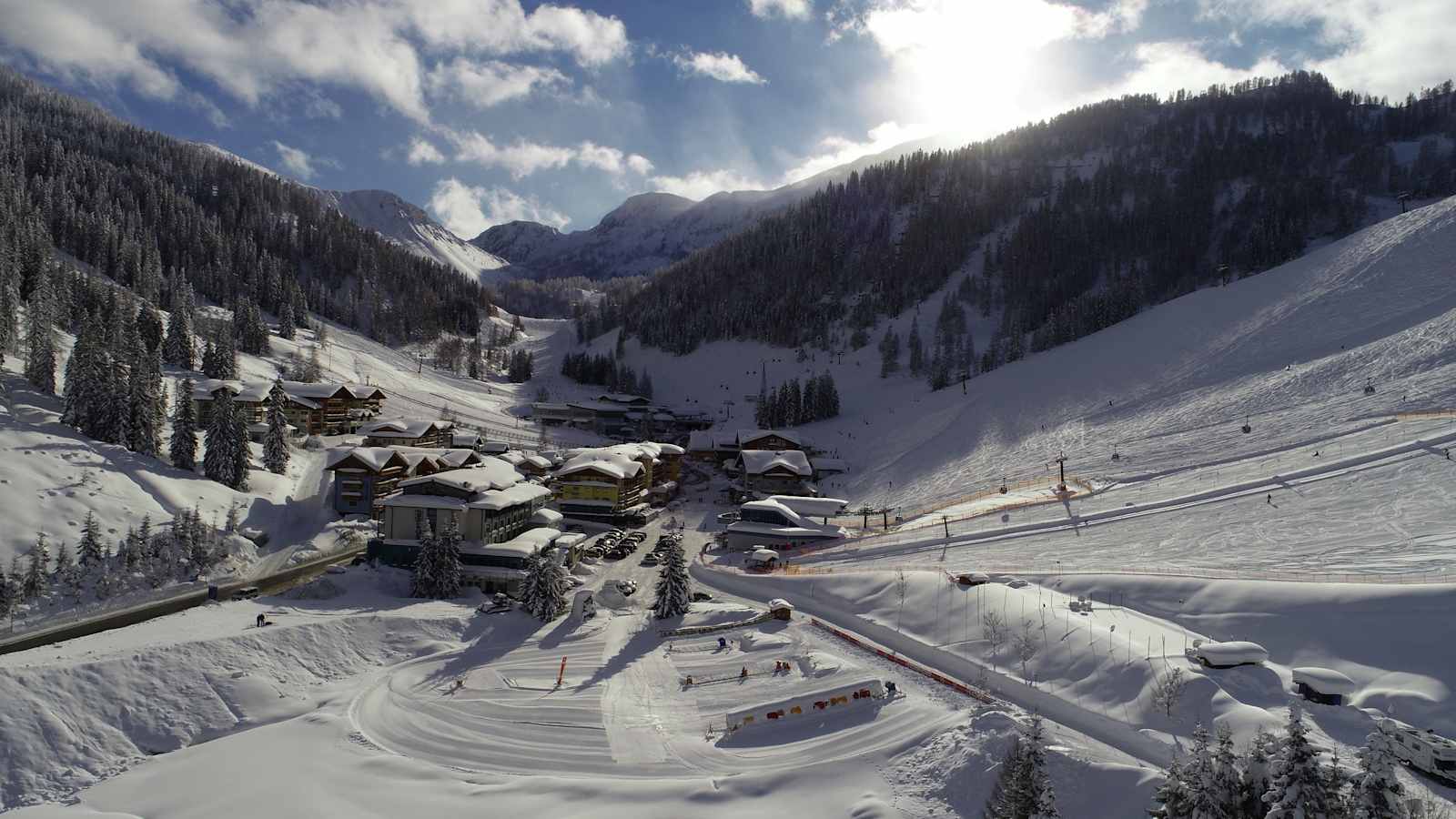 Ein Traumskitag mit Sonnenschein in Zauchensee geht zu Ende