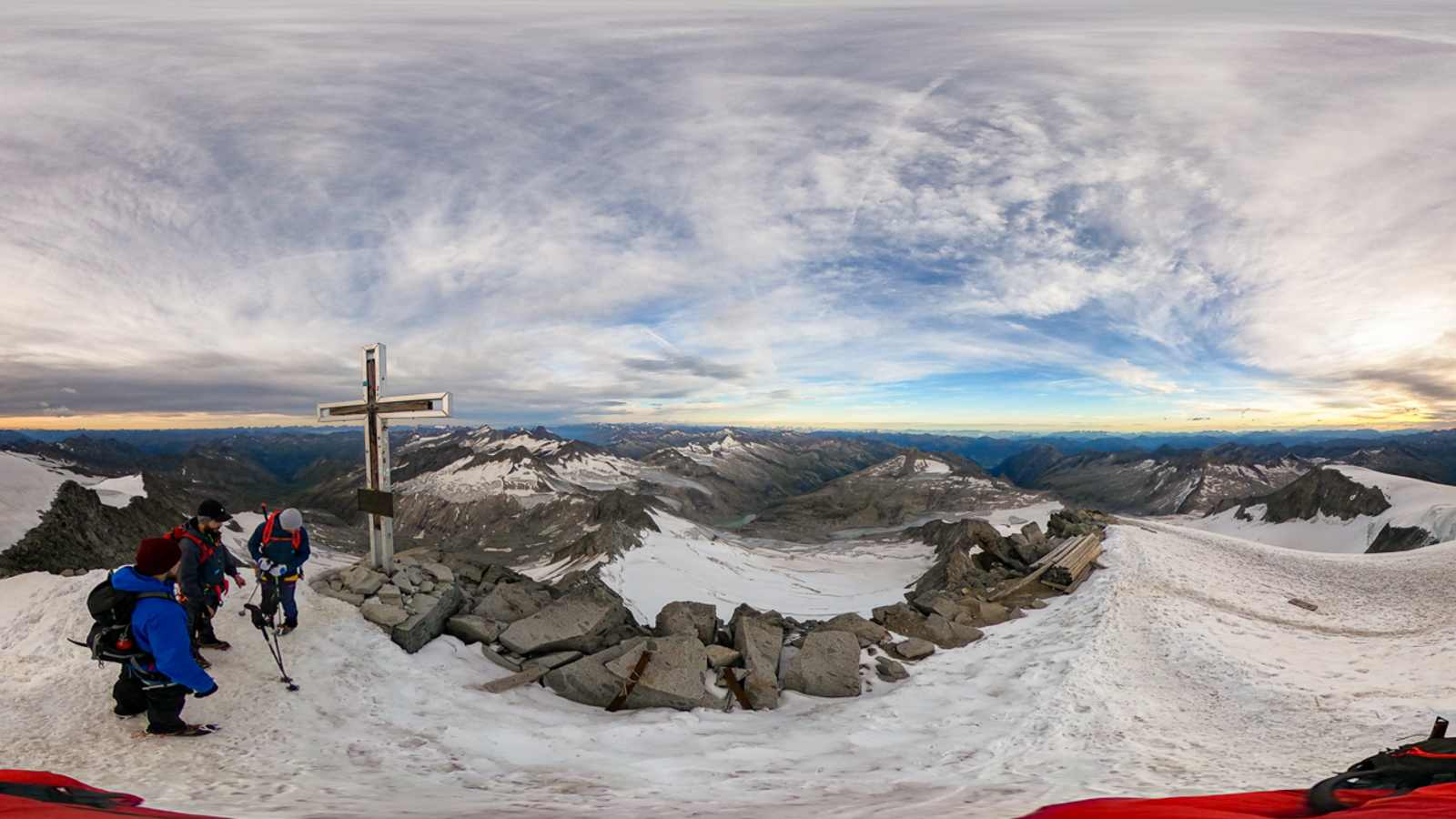 Panorama vom Gipfel des Großvenedigers