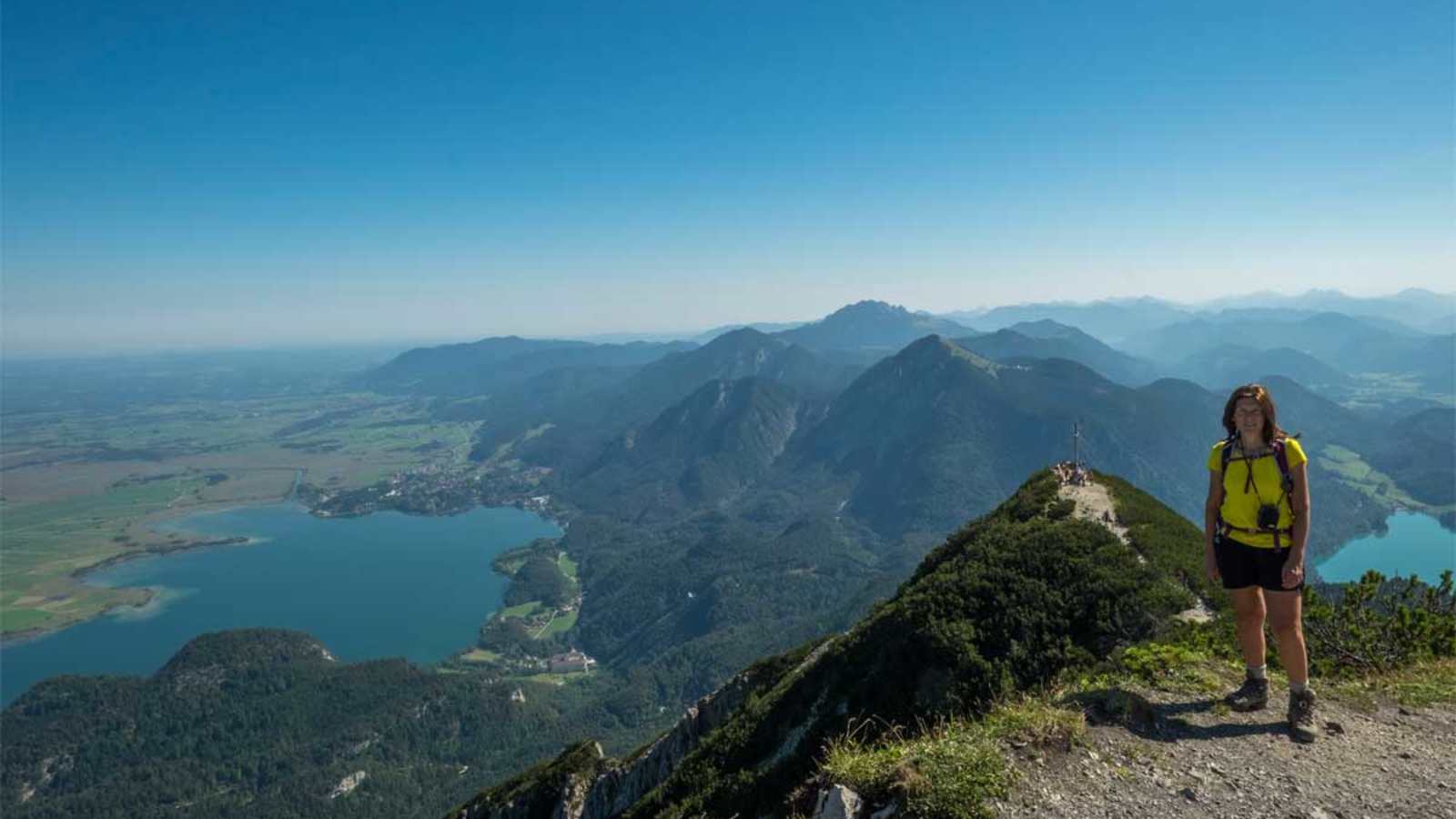 Vom Herzogstand blickt man auf Kochel- und Walchensee 