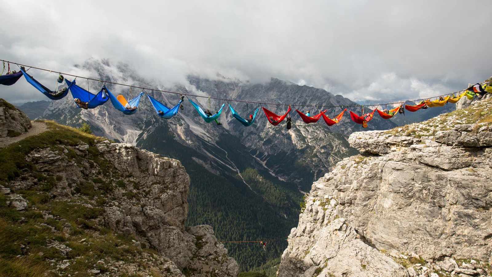 Ticket To The Moon-Hängematten in den Dolomiten