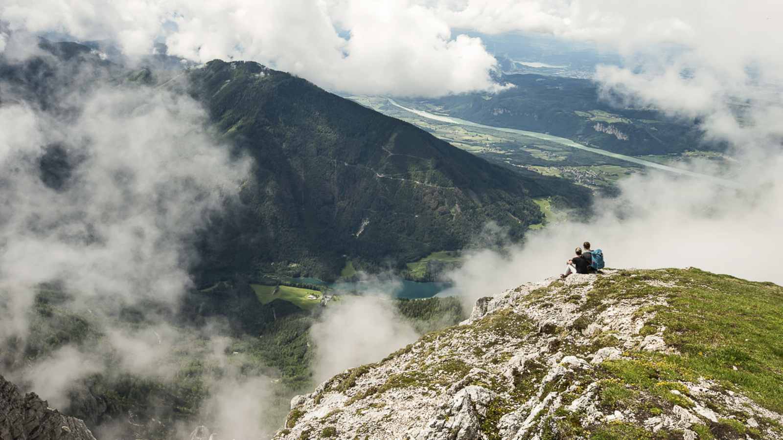 Knapp unterhalb des Gipfels am Hochobir