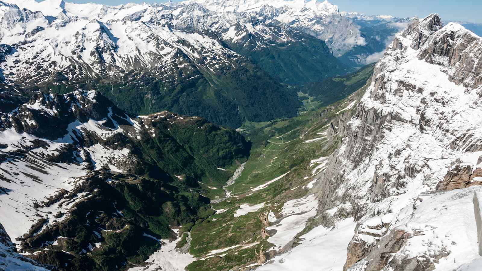 Blick vom Titlis aufs Wendental