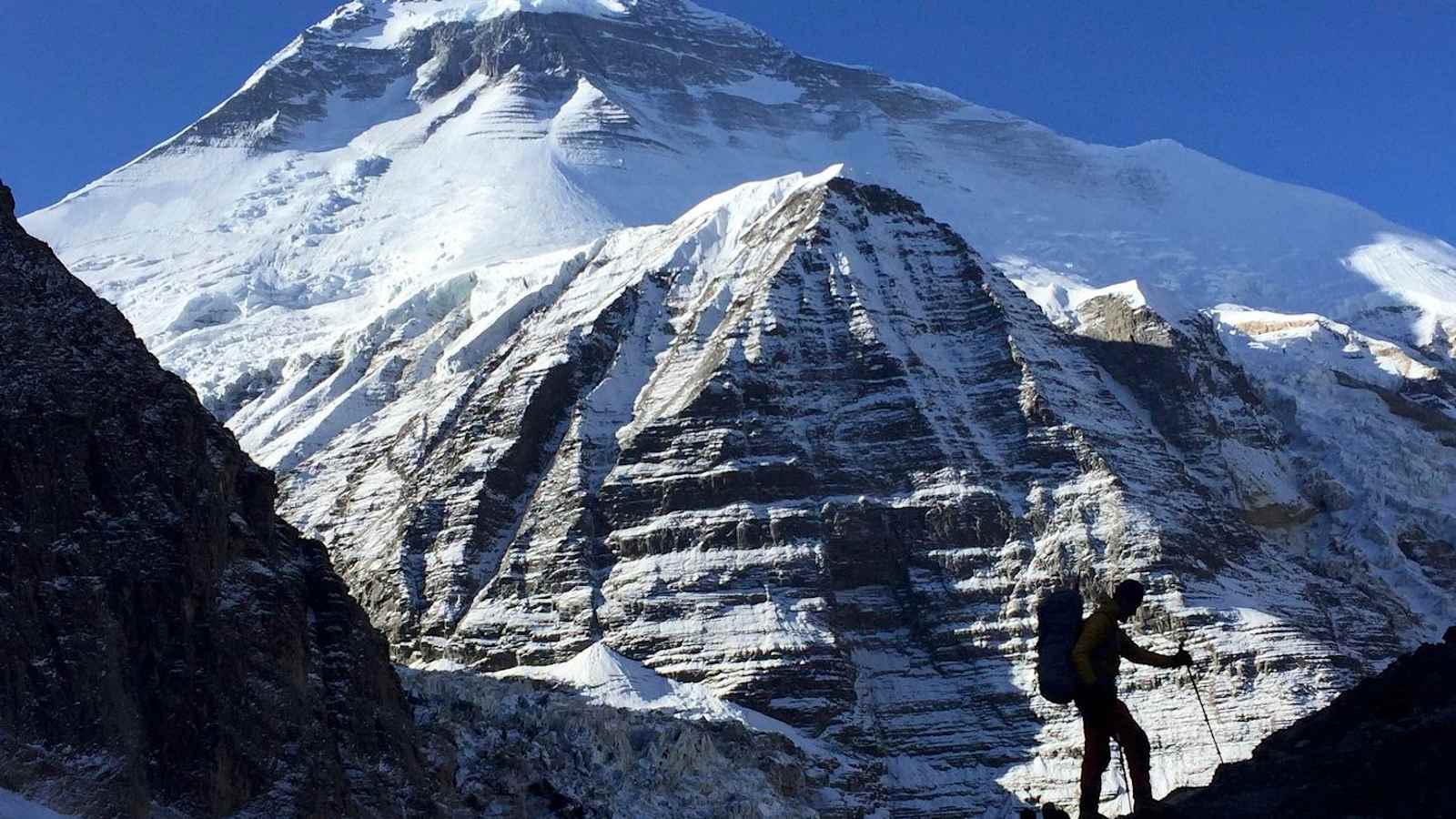 Die „kleine Eigerwand“ nahe dem Dhaulagiri-Basecamp auf dem Chonbardan-Gletscher