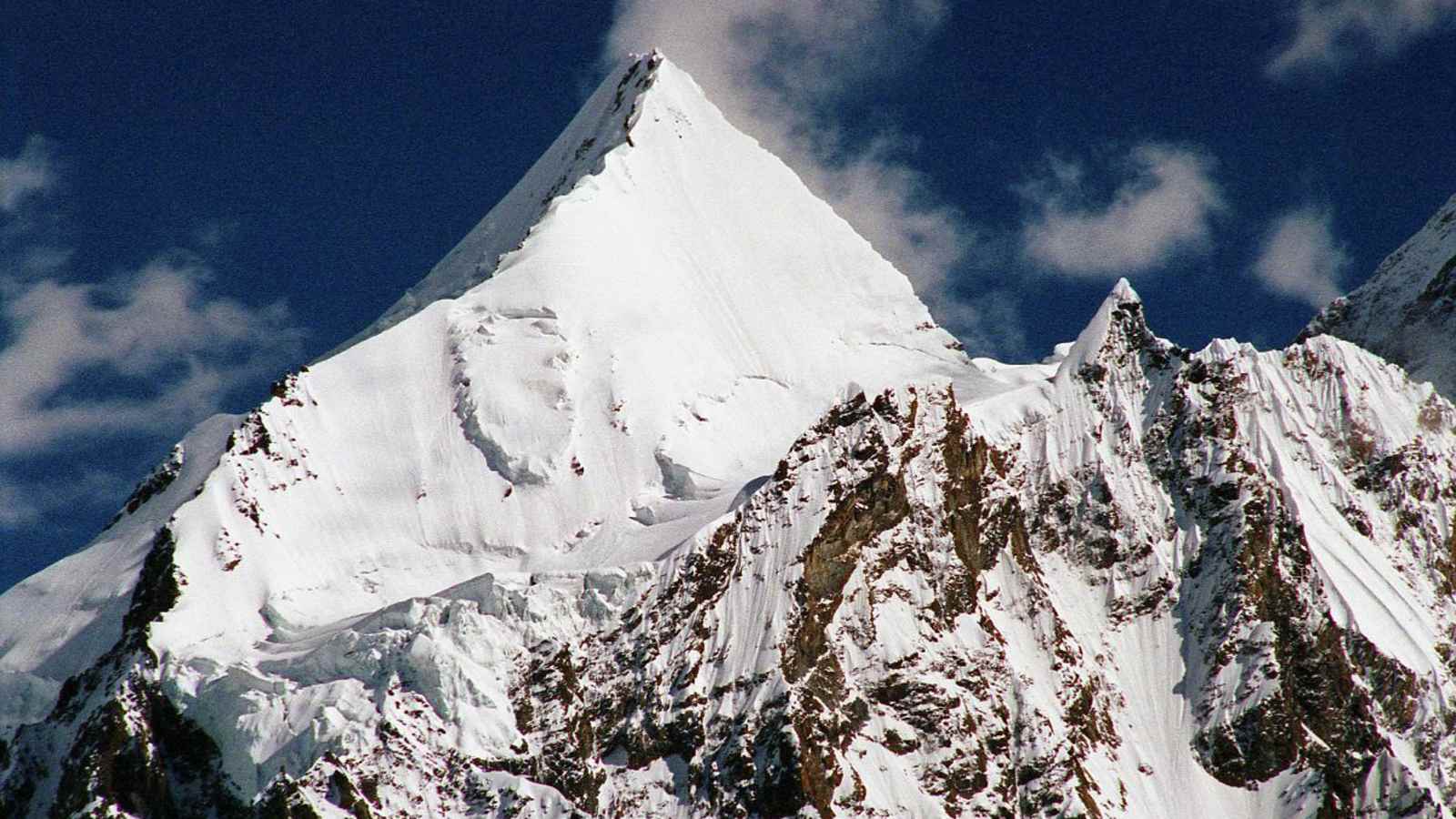 Lieblicher Berg am Fuße des Giganten: Der K2-Nachbar Angel