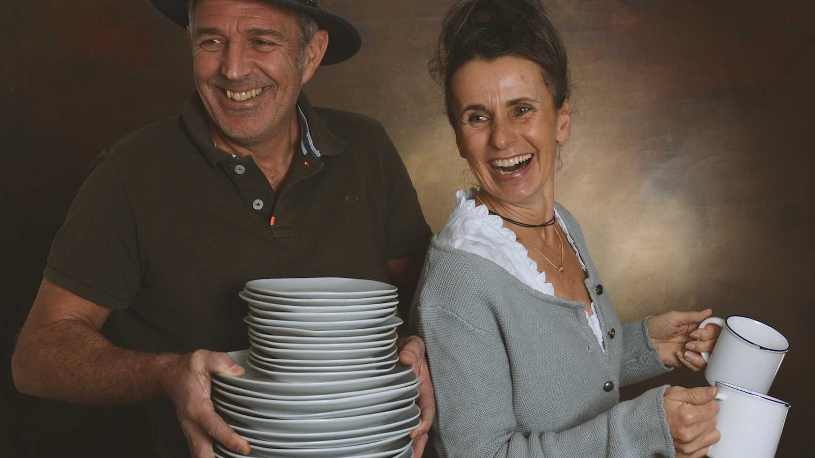 Ursula Klumaier-Wiebecke und Anton Langer bringen Schwung ins Zeppezauerhaus.