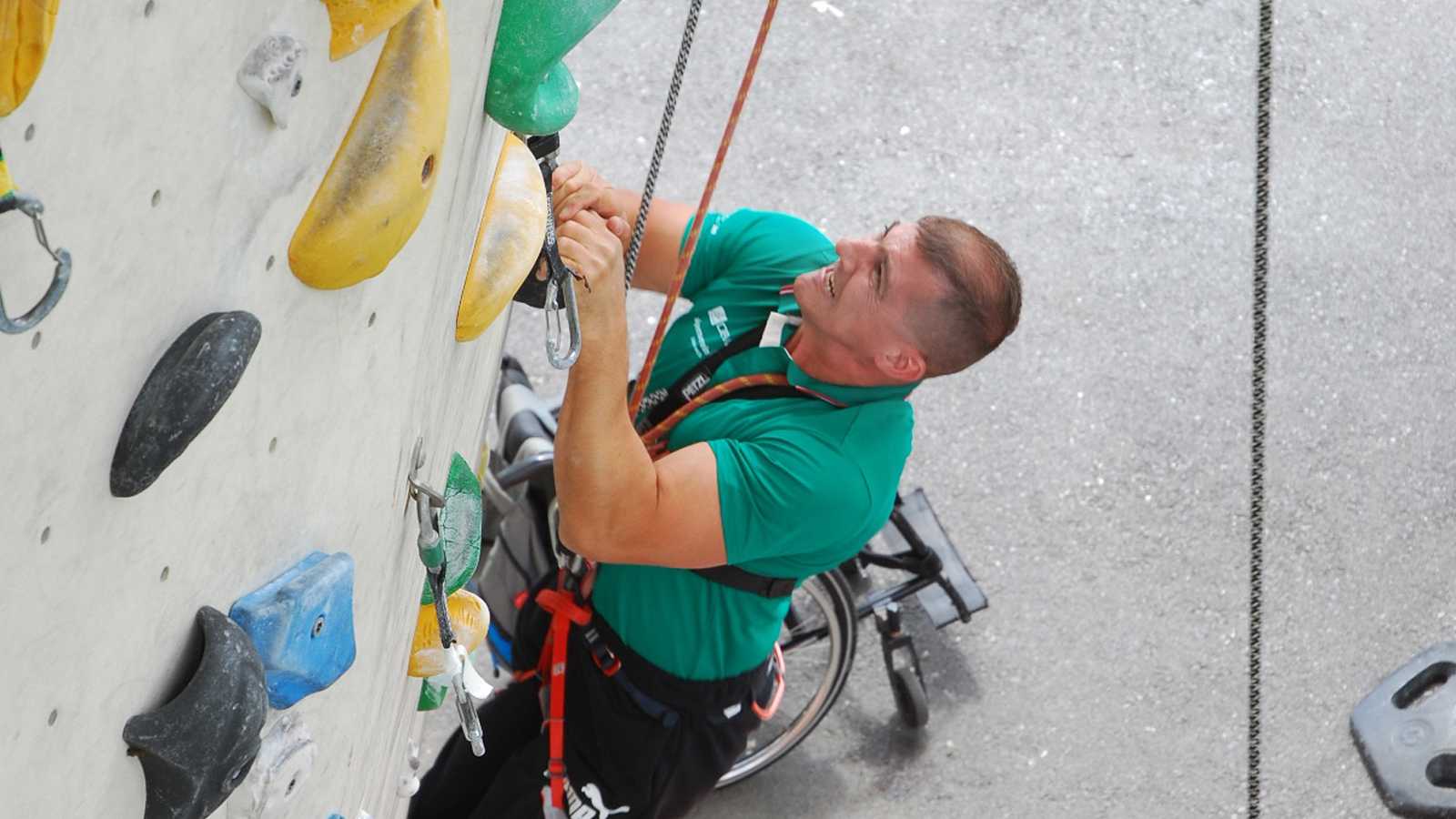 Vom Rollstuhl auf die Wand - klettern kann jeder!