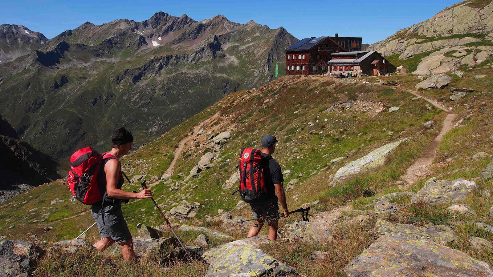 Auf dem Paznauner Höhenweg geht es in neun Etappen durch die Berge.